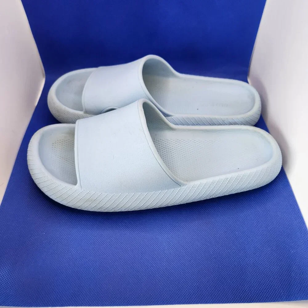 Pillow Slides Anti-Slip Sandals Ultra Soft Cloud Shower Sky Blue US Size 8 - Picture 4 of 12